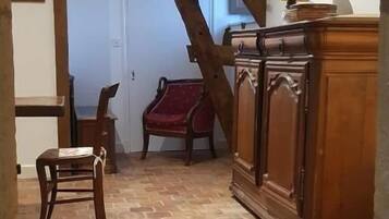 Appartement, uitzicht op vallei | Een strijkplank/strijkijzer, gratis wifi