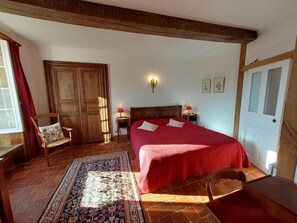 Deluxe Double or Twin Room, Garden View | Iron/ironing board, free WiFi - domaine de Drémont (Anthien)