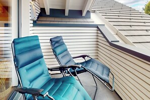 Terrace/patio - Top floor apartment BergBlick - Spacious, flooded with light, mountain panorama (Garmisch-Partenkirchen)