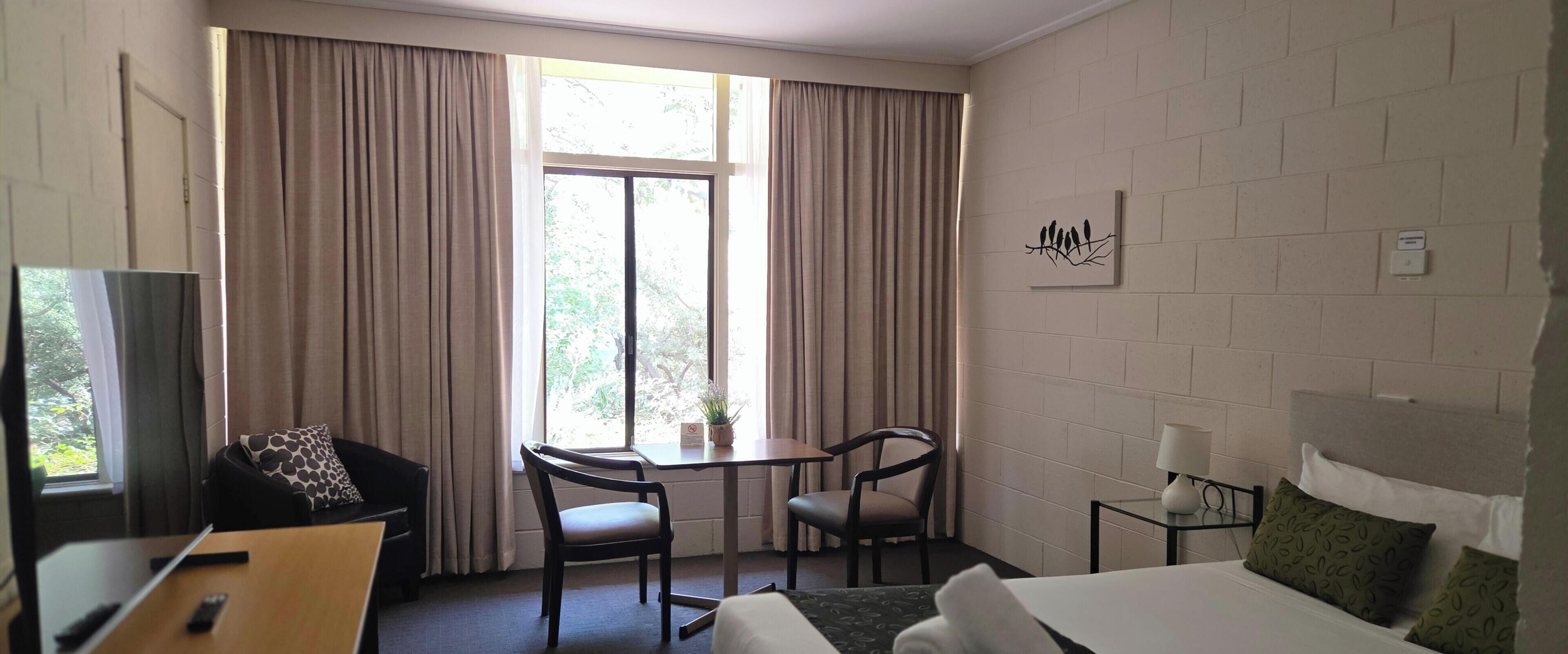 Desk, laptop workspace, iron/ironing board, free WiFi