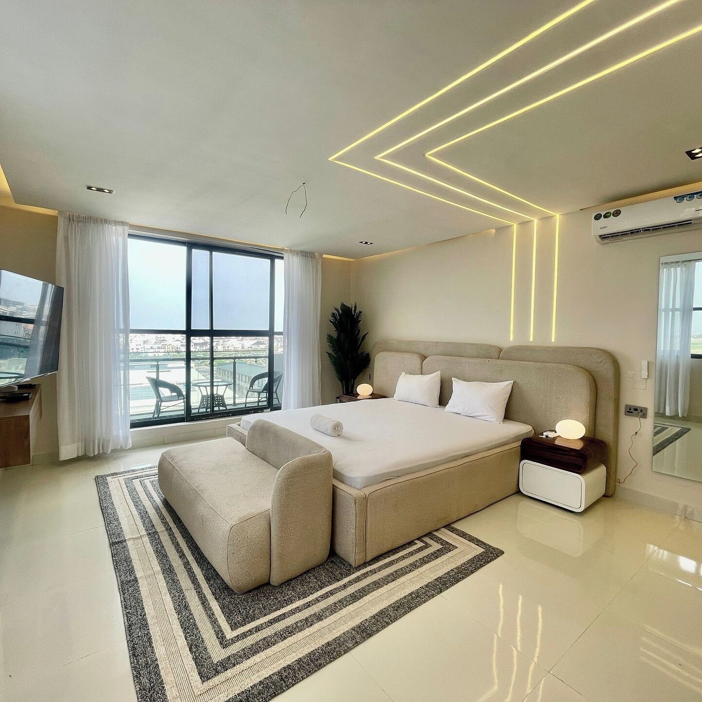 In-room safe, desk, laptop workspace, blackout curtains