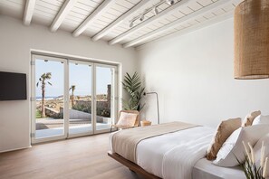 6 bedrooms, iron/ironing board, free WiFi - Villa Aspasia, pool & jacuzzi - My Rental Homes (Mykonos)