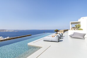 Una piscina riscaldata