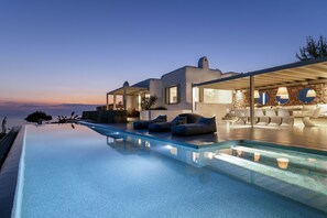 Una piscina riscaldata