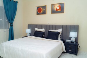 2 chambres, fer et planche à repasser, Wi-Fi, literie fournie