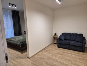 TV - Smichov Luxury apartments (Prague 5)