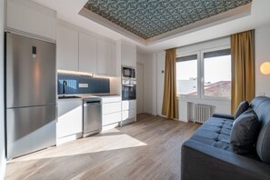 Interior - GRAN VIA capitals, PRAGA (Madrid)