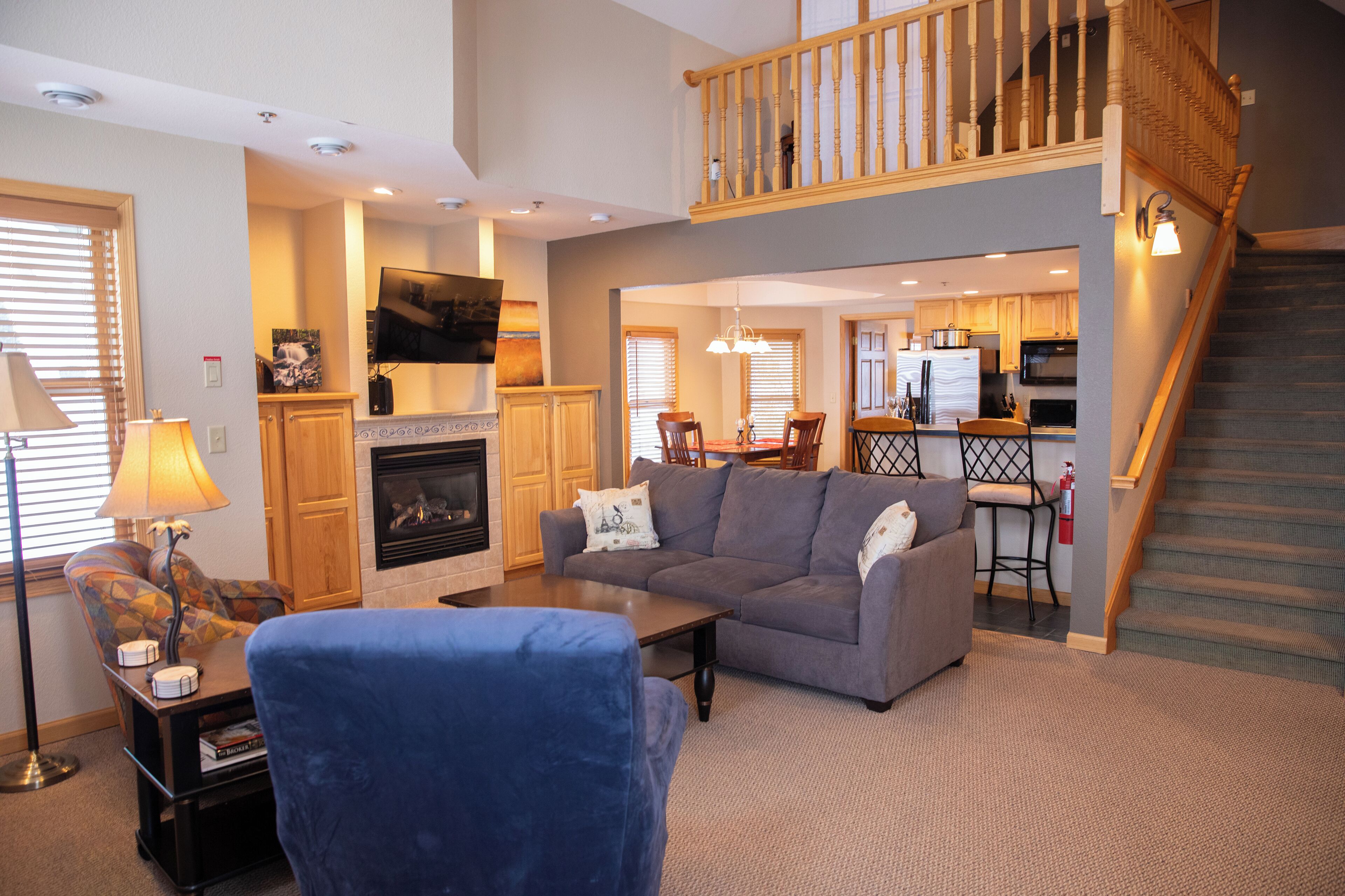 Smart-tv en een open haard