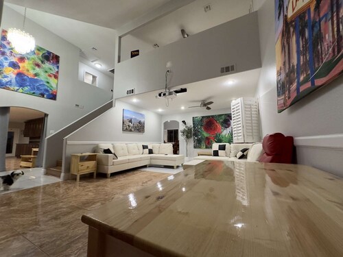 The Stone Sanctuary Northwest: Heated* Pool, Projector, Arcade Game, Billiards, Family Park Adjacent