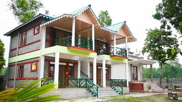 Classic Double Room, Balcony | Exterior