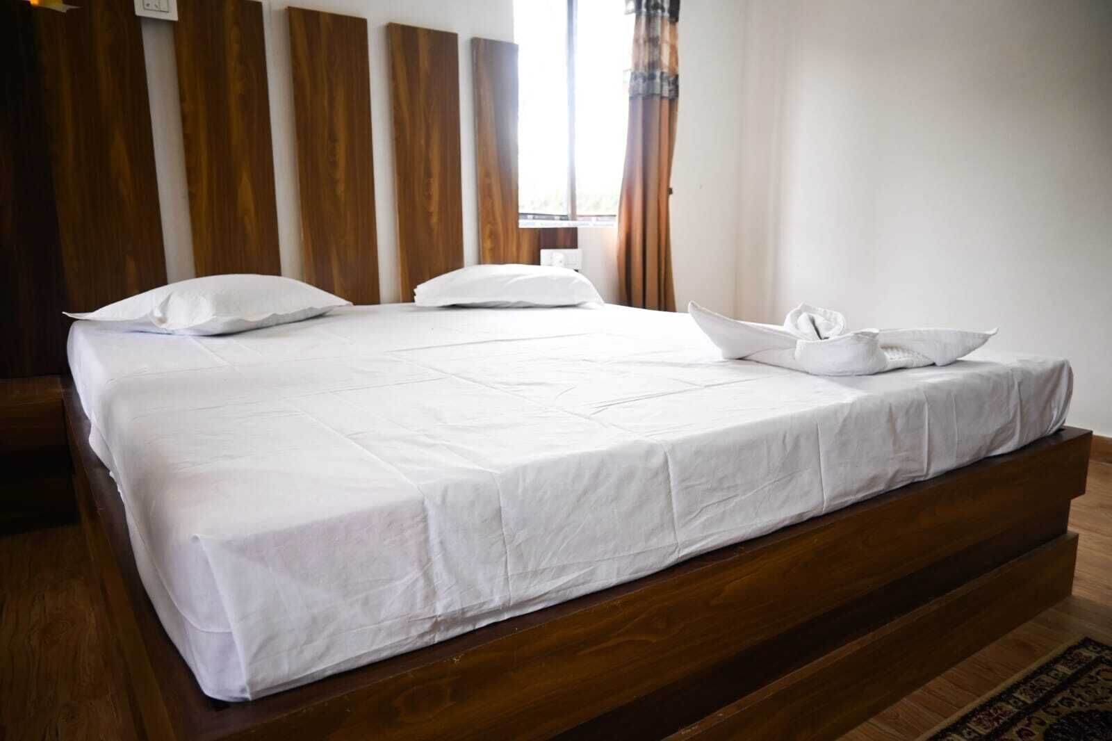 Deluxe Double Room | Free WiFi
