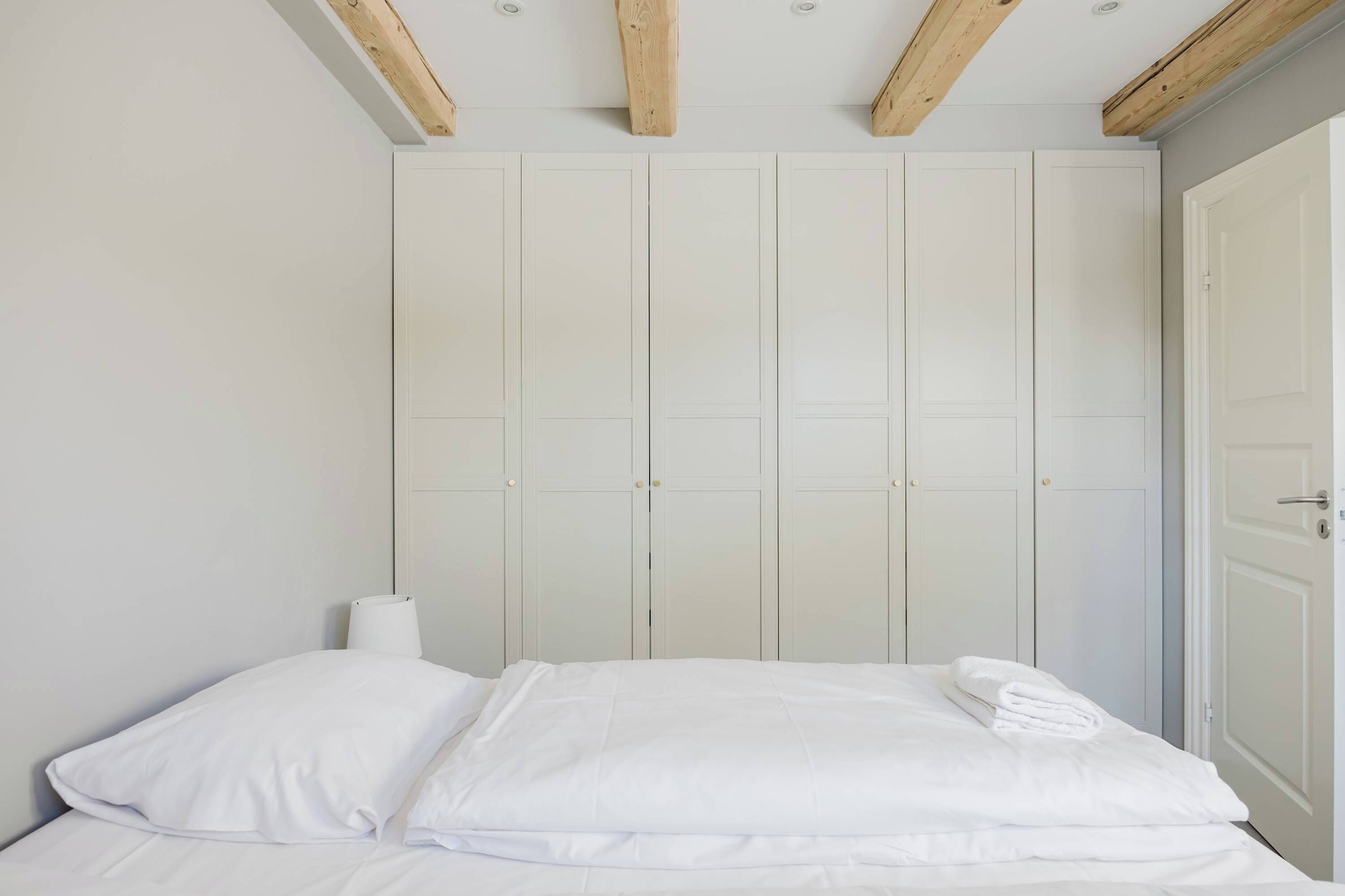 Strygejern/strygebræt, Wi-Fi, sengetøj