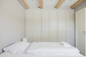 Strygejern/strygebræt, Wi-Fi, sengetøj