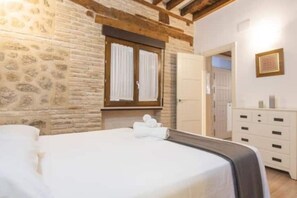 Unclassified image, 2 of 25, button - Capricho Toledano: Historic Charm in the Heart of Toledo (Toledo)