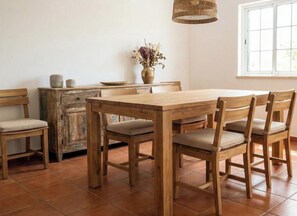 Departamento, vista al mar | Restaurantes