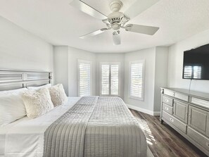 3 chambres, bureau, fer et planche à repasser, Wi-Fi gratuit