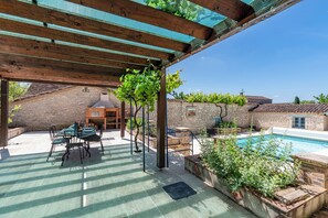 Pool - Elegant large village house near Bergerac with swimming pool and breathtaking views (Sadillac)
