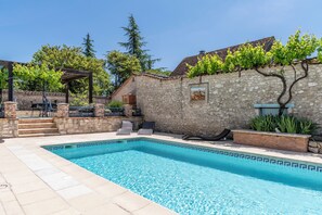 Pool - Elegant large village house near Bergerac with swimming pool and breathtaking views (Sadillac)
