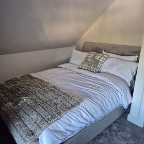 4 bedrooms, free WiFi