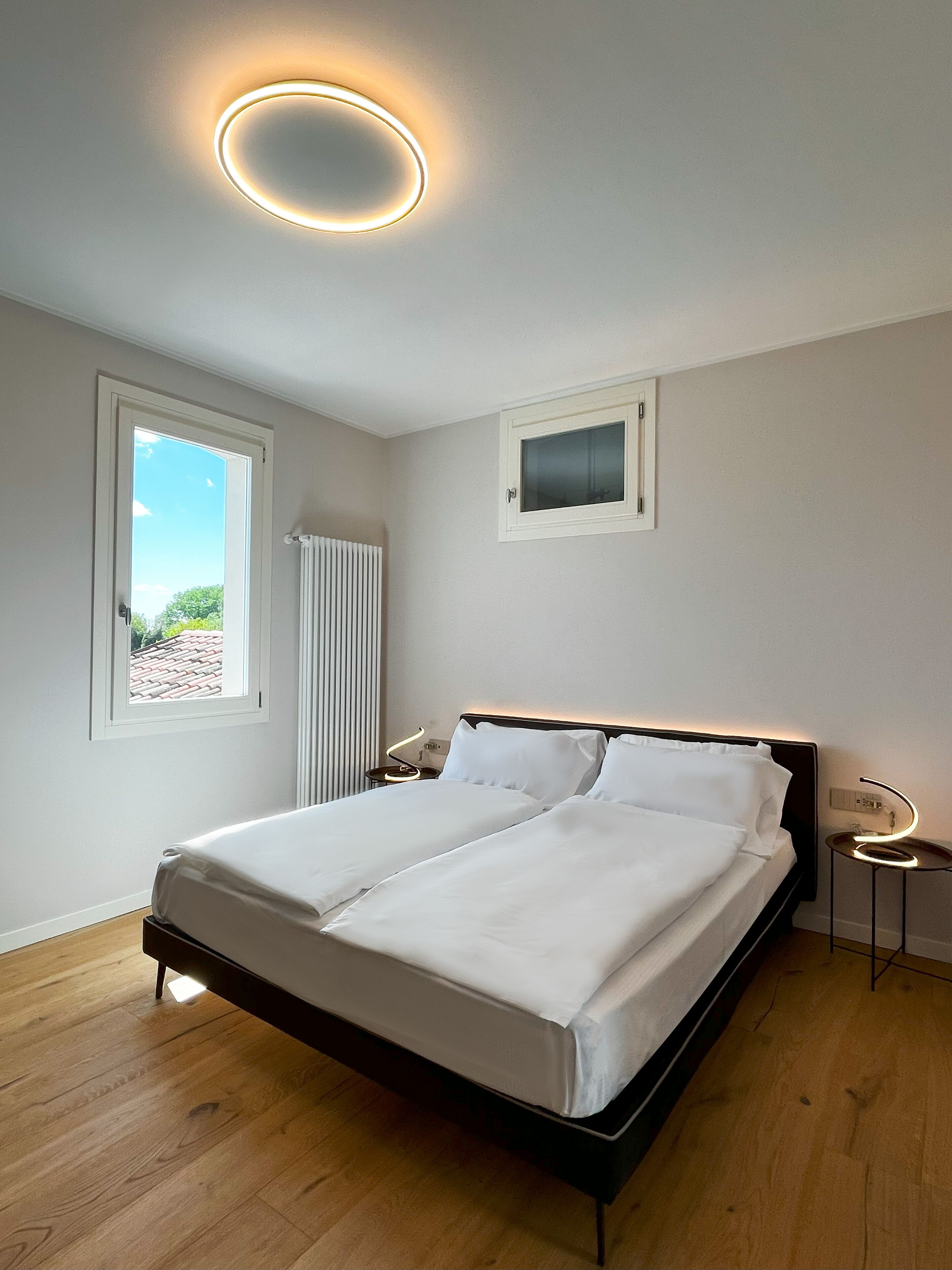 4 Schlafzimmer, Bügeleisen/Bügelbrett, WLAN, Bettwäsche