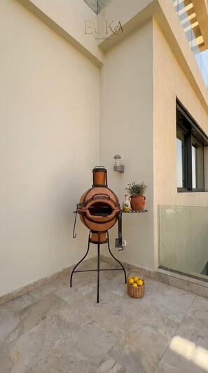 Terrace/patio - Villa Akenza Marrakech - Private Gym & Pool (Aghouatim)