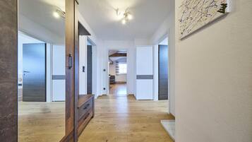 Appartement Confort, 2 chambres, animaux de compagnie acceptés, vue montagne