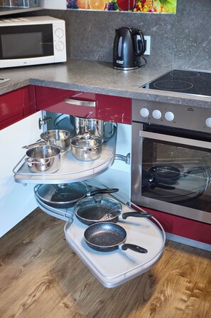 Leilighet – comfort, 2 soverom, kjæledyr tillatt, fjellutsikt | Eget kjøkken | Kaffetrakter/tekoker, vannkoker og brødrister