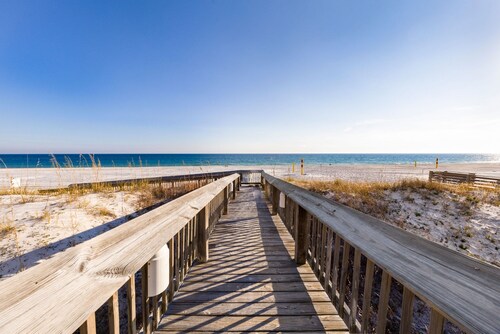 Seaside Beach & Racquet Club 3705