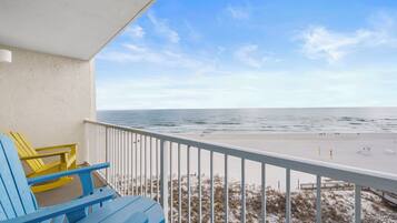 Signature Condo, 1 Bedroom, Beach View, Beachfront | Balcony