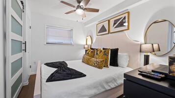 Signature Condo, 1 Bedroom, Beach View, Beachfront | Individually decorated, individually furnished, iron/ironing board