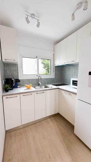 Kühlschrank, Herdplatte