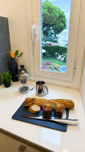 Interior - 109 - Beachside Renovated 1BR apt (Cambrils)