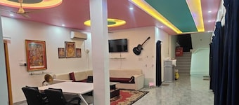 Hotel Ramkesarrai Near Shri Ram Janmabhoomi Temple, Ayodhya