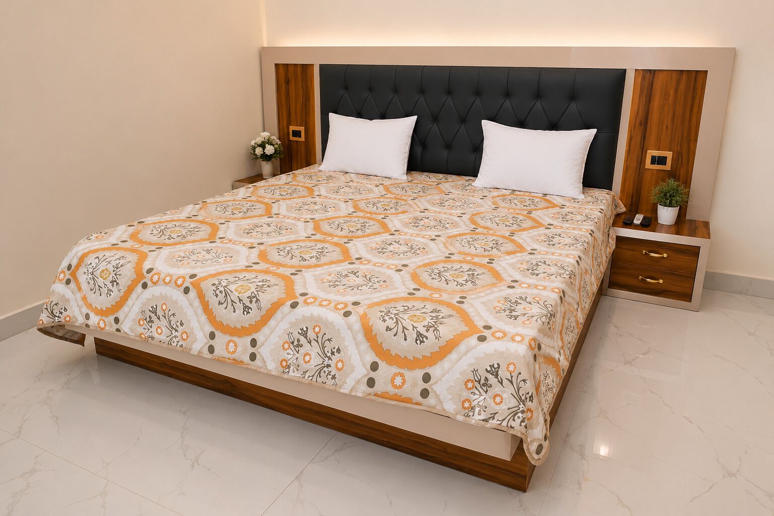 Premium bedding, desk, WiFi (free), bed sheets
