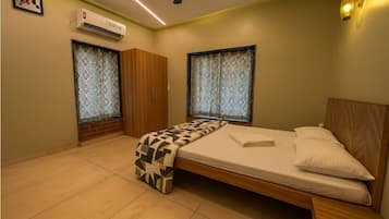 Superior Villa, Balcony, Garden View | Free WiFi