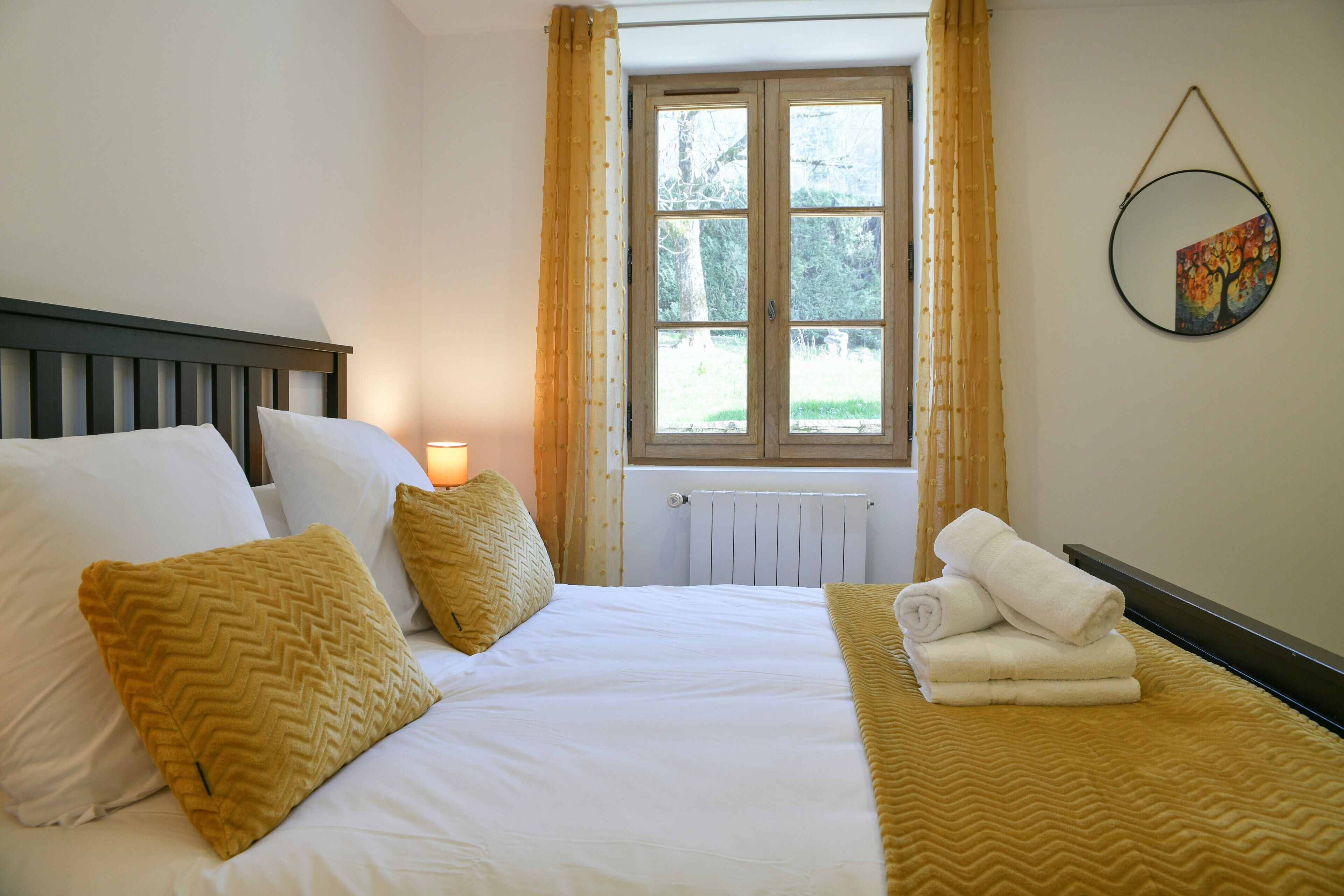 1 chambre, fer et planche à repasser, Wi-Fi, draps fournis