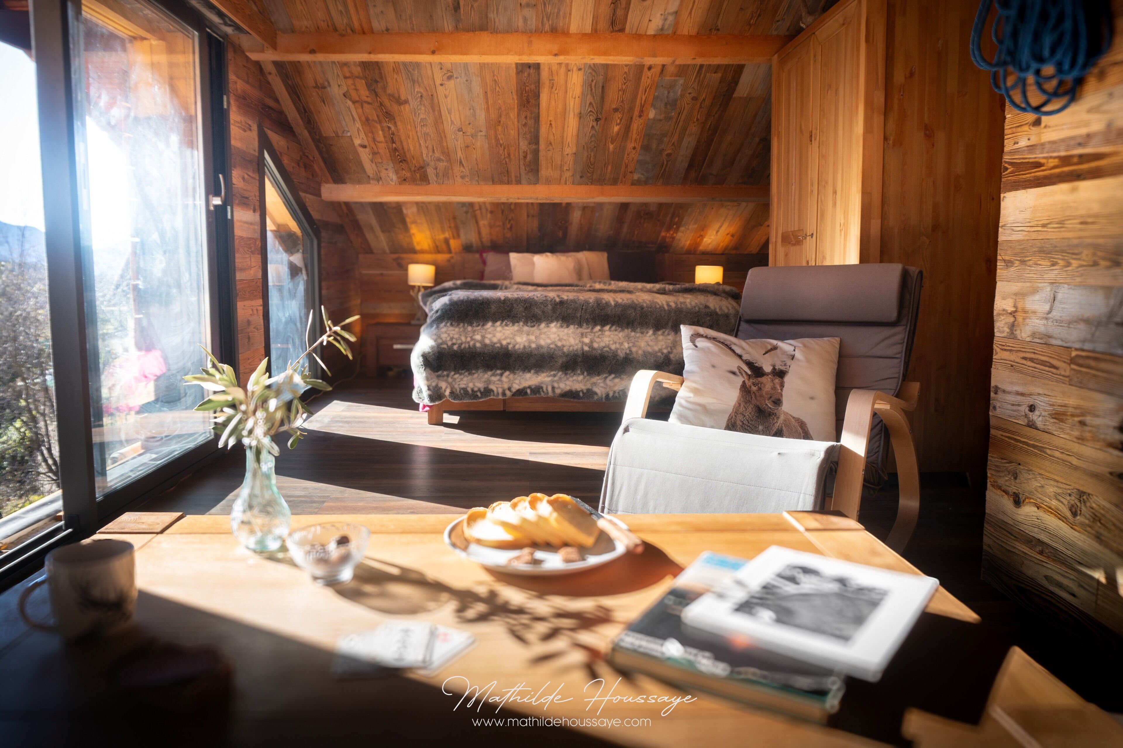 Ferros/tábuas de passar roupa, Wi-Fi, roupa de cama