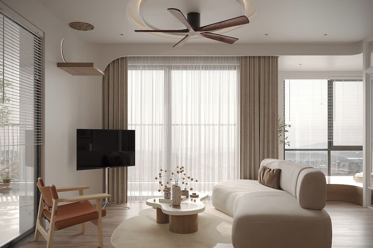 Free minibar, individually decorated, individually furnished, desk