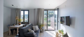 Apartment with terrace with amazing views to Montserrat mountain