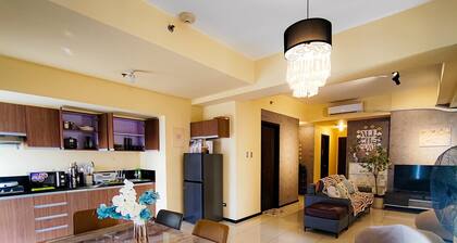 The Grand Lower Penthouse 2 Bedrooms, 3 Baths