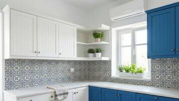 Appartement, uitzicht op zee | Interieur