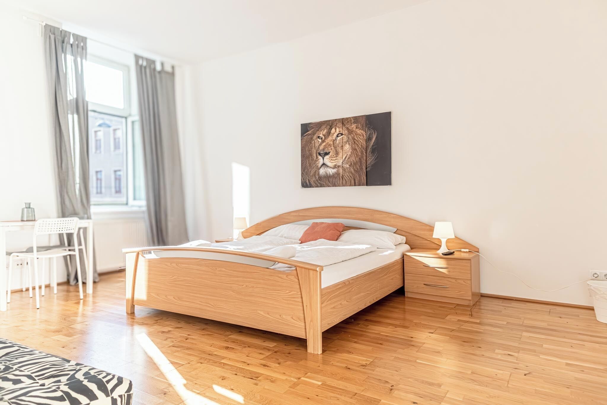 Basic Room | Iron/ironing board, free WiFi