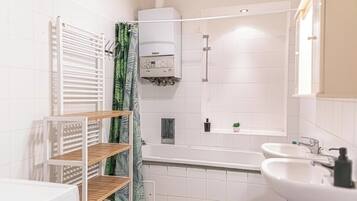 Basic-Zimmer | Badezimmer