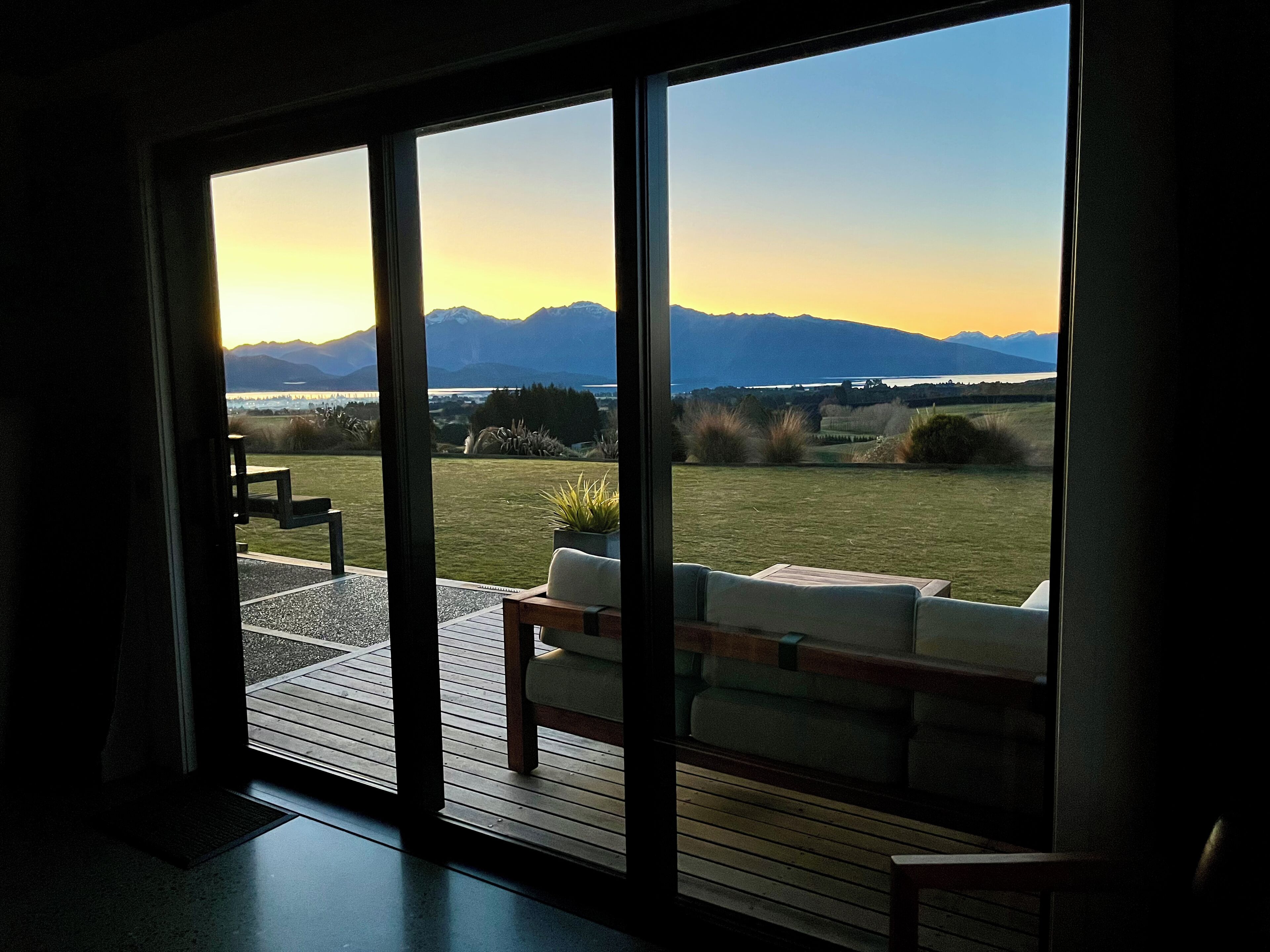 Suite Mewah, 3 kamar tidur, pemandangan gunung | Seprai premium, tirai kedap cahaya, dan setrika/meja setrika