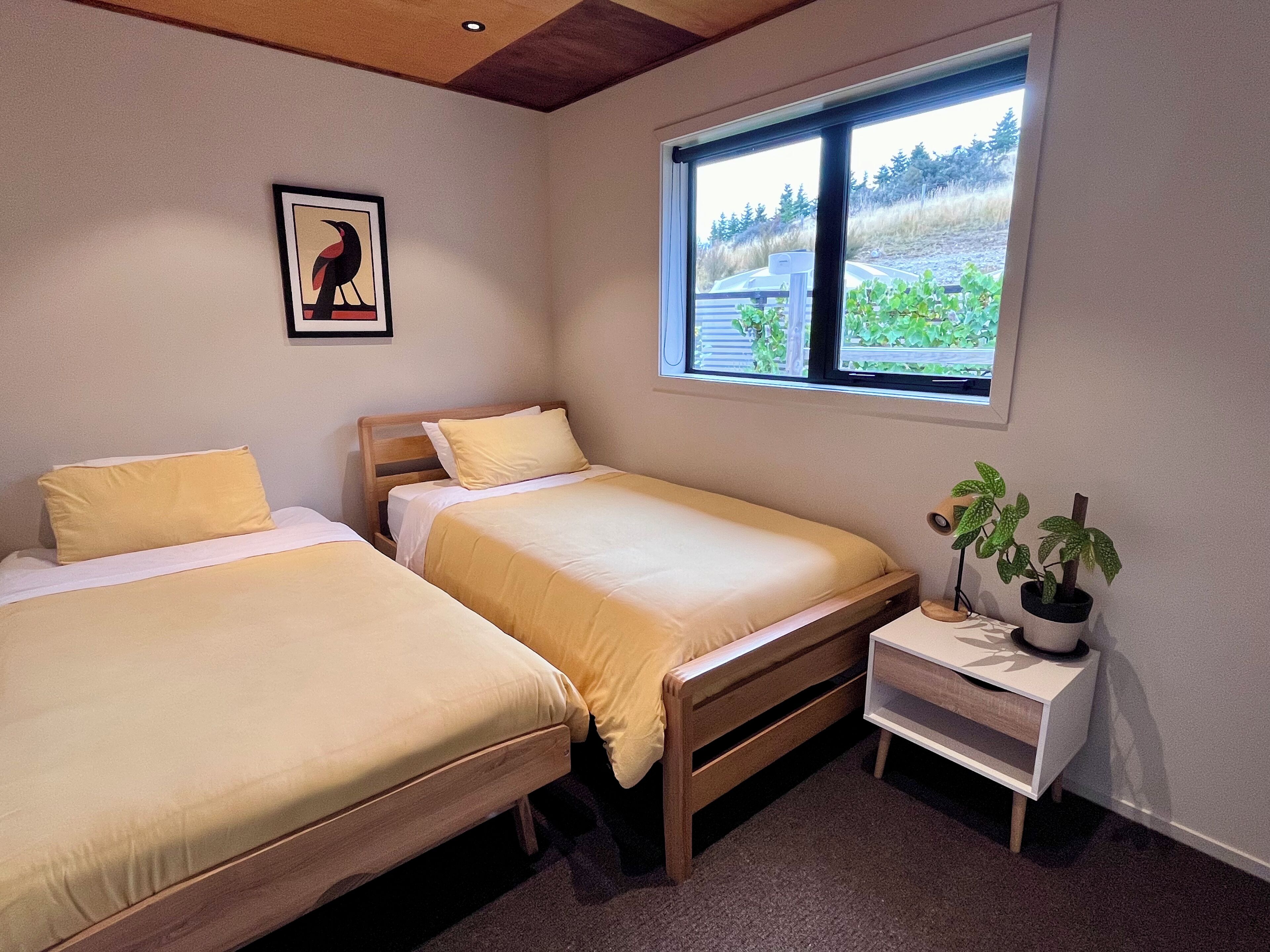 Tempat tidur tambahan
