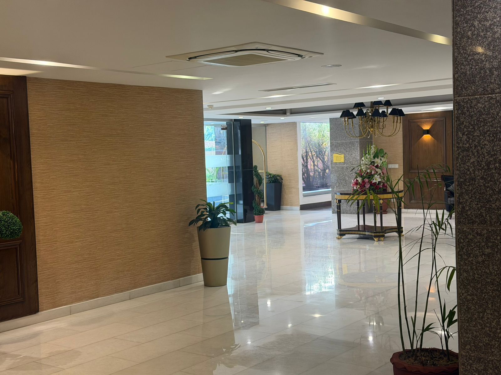Desk, laptop workspace, free WiFi, wheelchair access