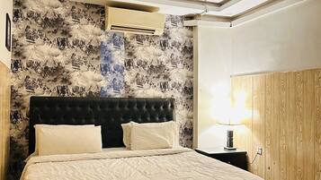 Leilighet – classic | Skrivebord, skrivebord for bærbar PC og wi-fi (inkludert)