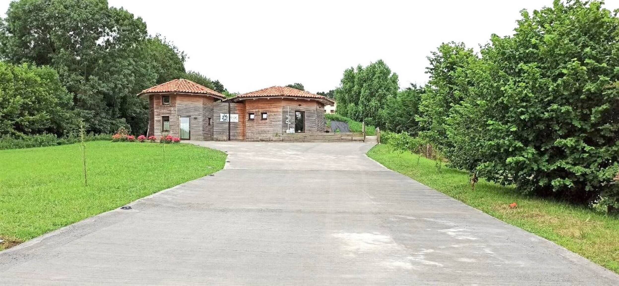 House, 1 Bedroom, Balcony, Garden View | Kawasan hartanah