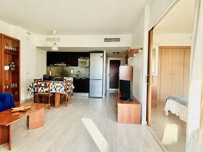 Interior - Apartment in Roses with Private Terrace and Parking (Roses)