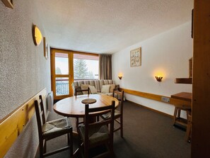 Dining - Studio cabin 5 pers, 28 m², Les Arcs 1800, Wifi (Les Arcs 1800)